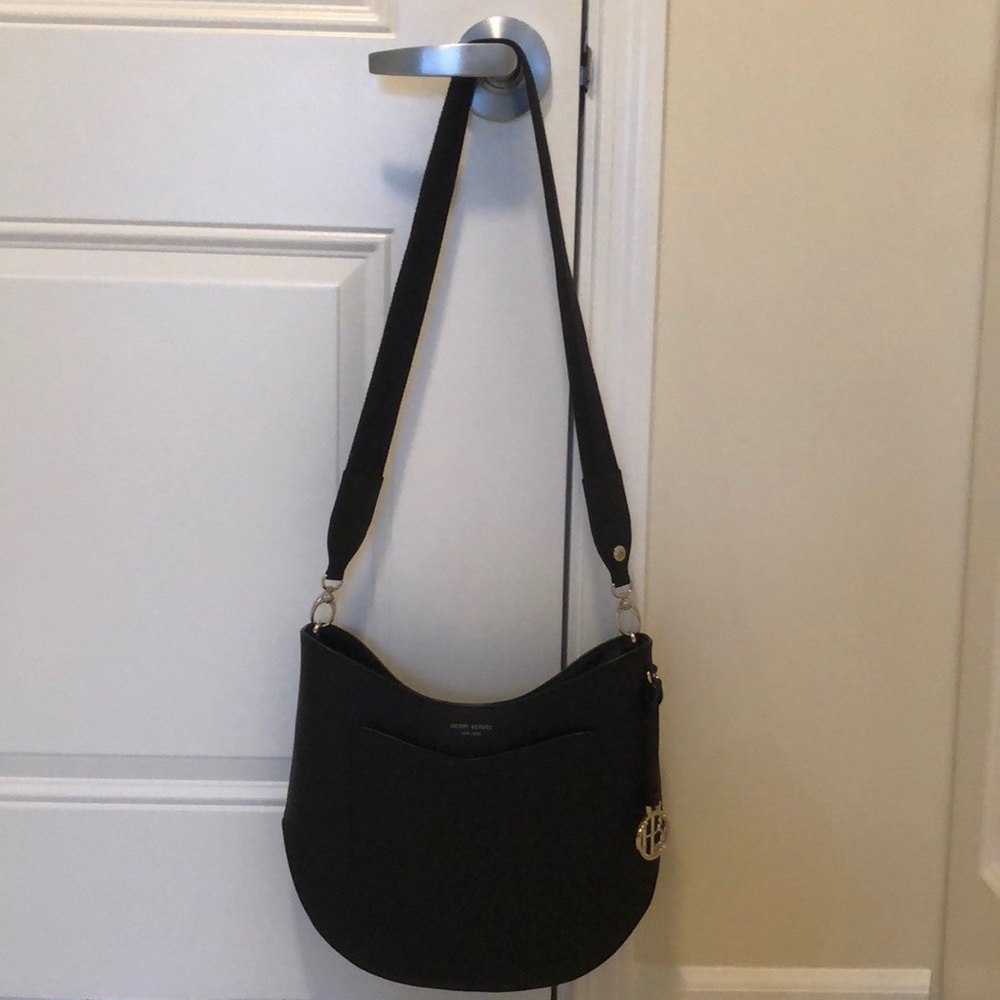 Henri bendel black purse